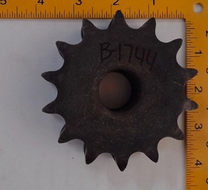 OEM BUSH HOG / KEWANEE B-1744 GEAR